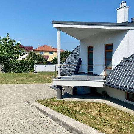 Apartman Triga Snina Zewnętrze zdjęcie