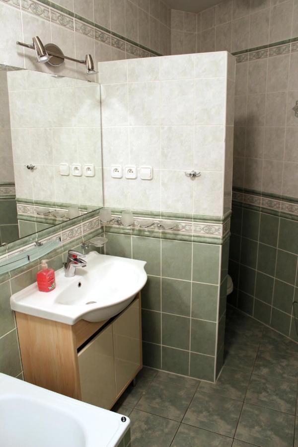 Apartman Triga Snina Zewnętrze zdjęcie